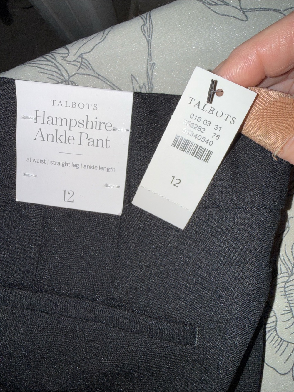 Talbots Hampshire Ankle Pant in black NWT  size 12